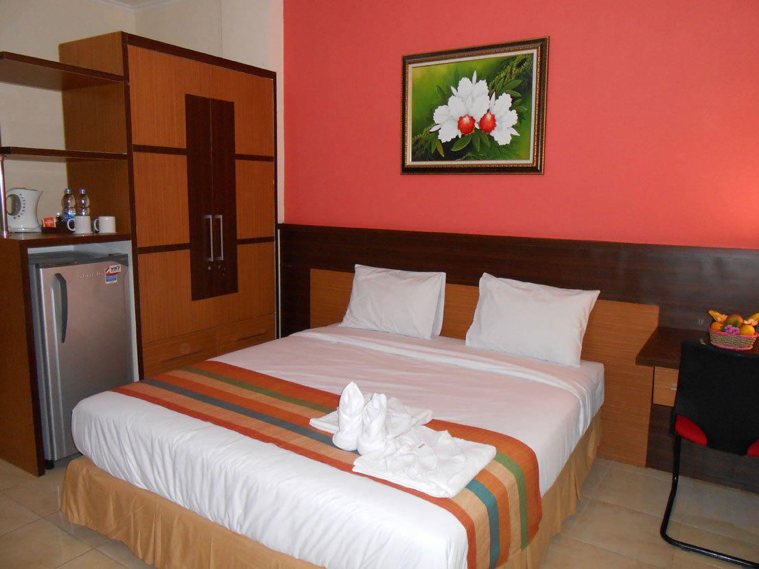 Pineapple Mansion Hotel Solo Kamer foto
